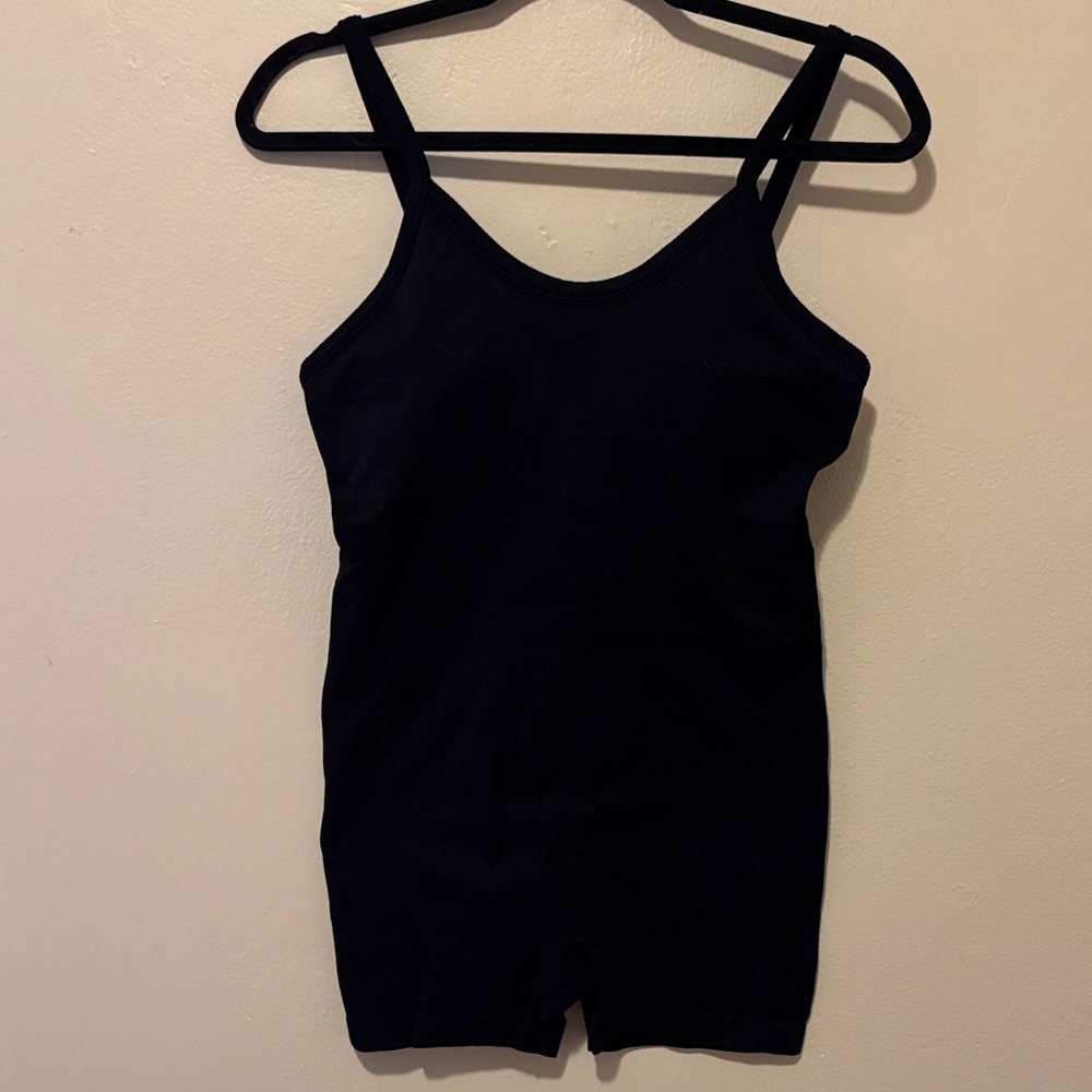 Stylish Black Sleeveless Jumpsuit